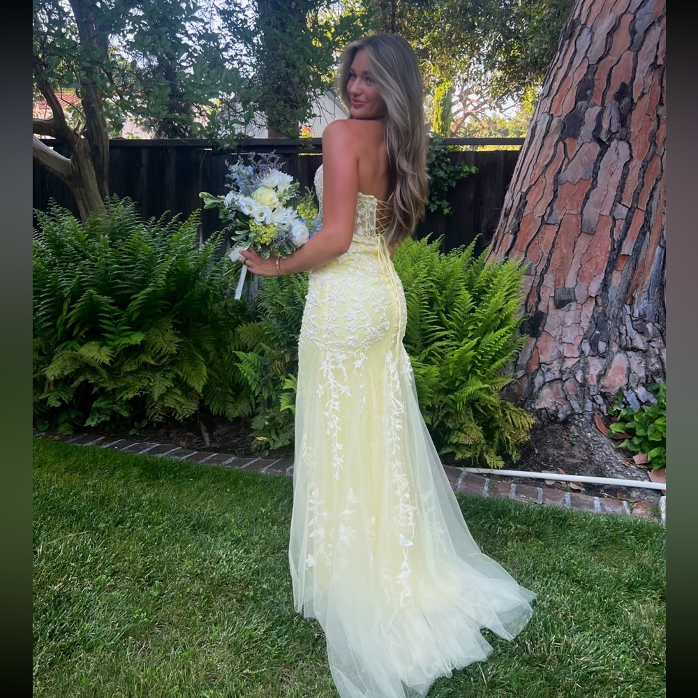 yellow prom dress